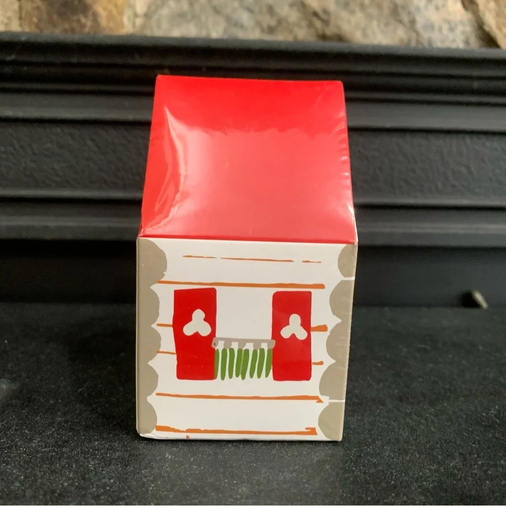 Crate & Barrel Santa Christmas Holiday Gift Tags Cabin Label Box S/50 New